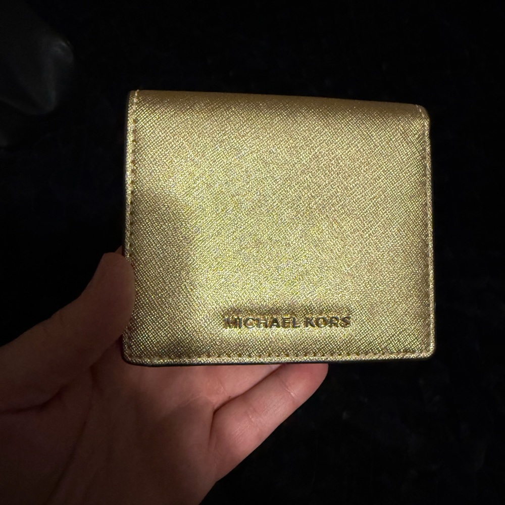 Michael Kors Shimmering Gold Card Holder - Picture 2 of 3